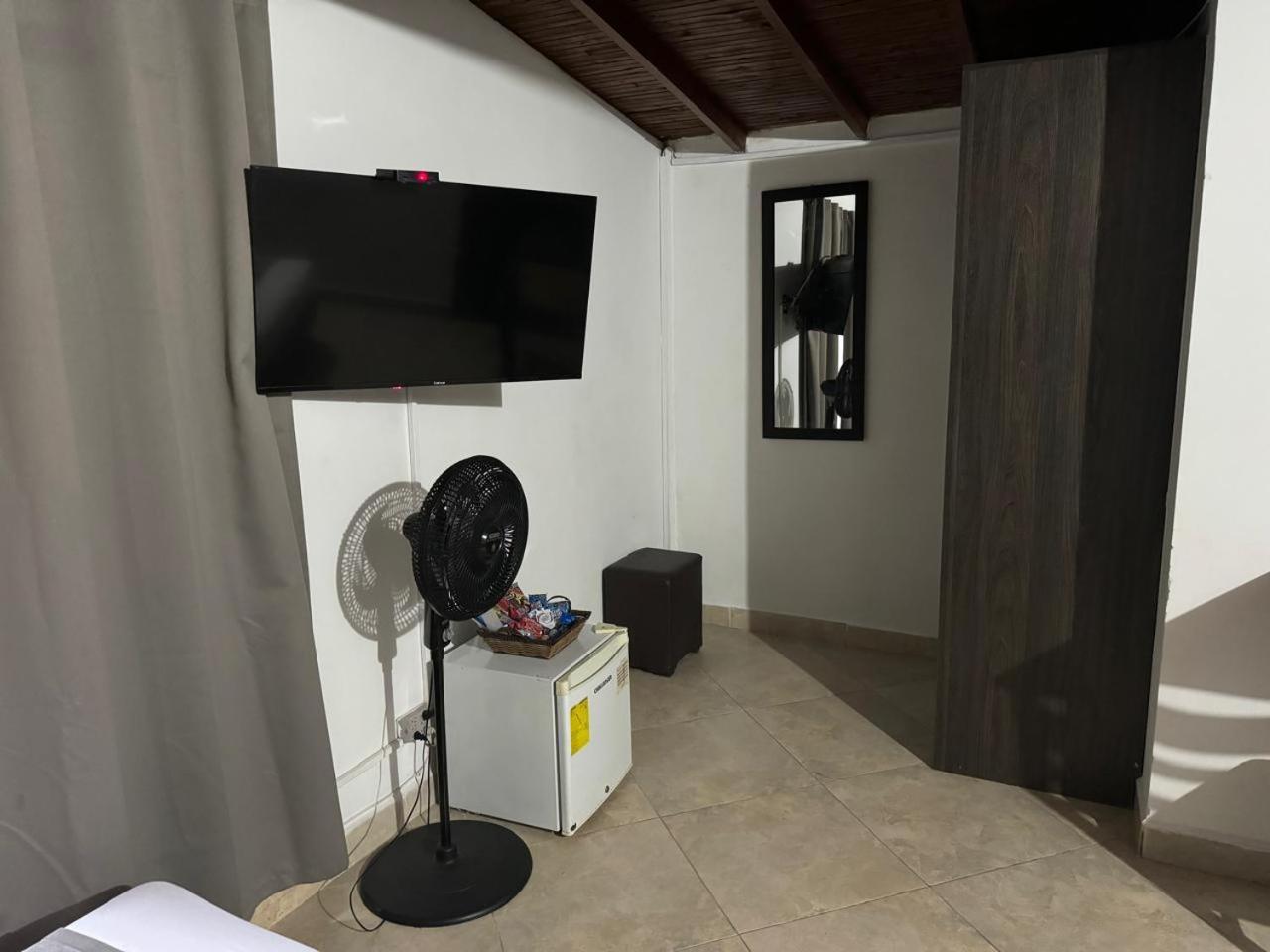 Gemas San Joaquin 1 Otel Medellín Dış mekan fotoğraf