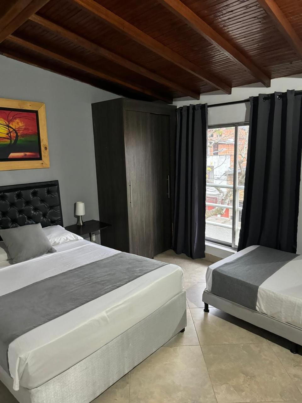 Gemas San Joaquin 1 Otel Medellín Dış mekan fotoğraf