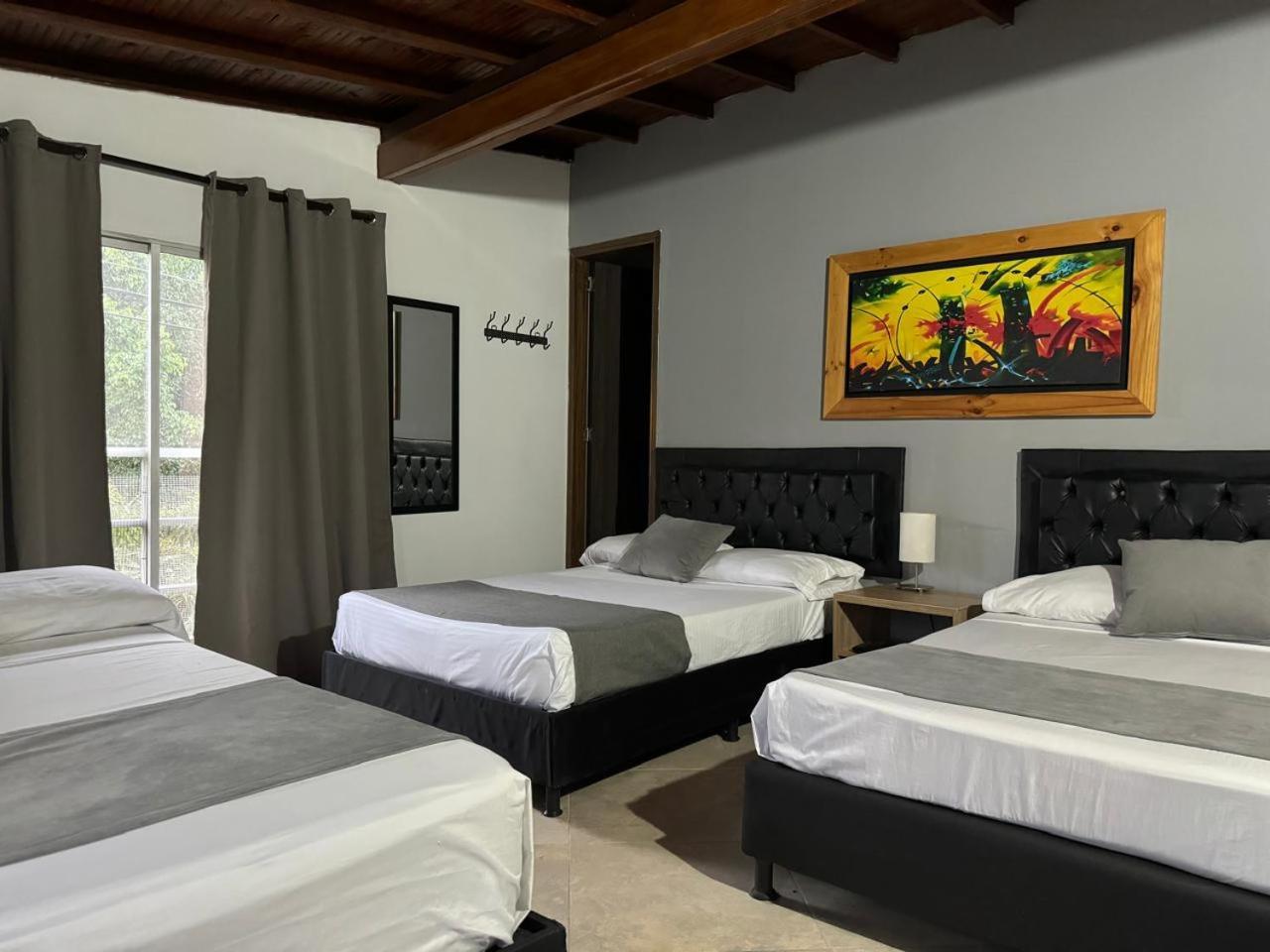 Gemas San Joaquin 1 Otel Medellín Dış mekan fotoğraf