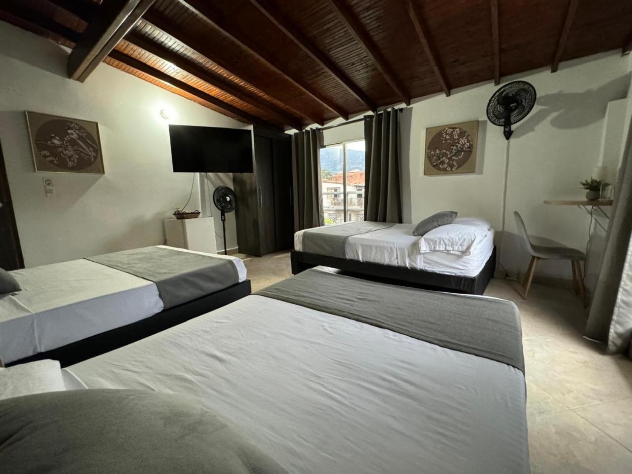 Gemas San Joaquin 1 Otel Medellín Dış mekan fotoğraf